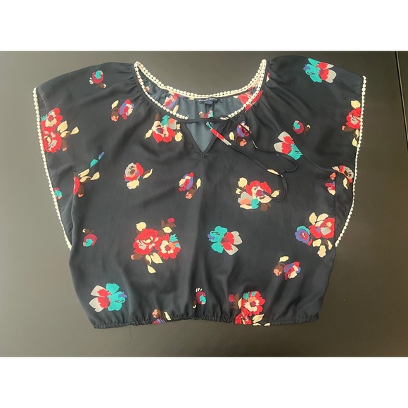 American Eagle Outfitters Tops - American Eagle Floral Blouse Navy Blue Crochet Lace Trim Medium (1053)
